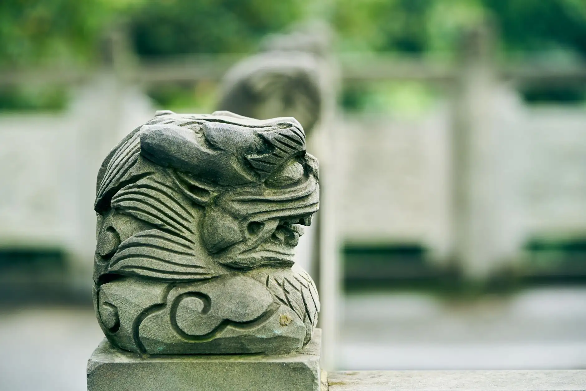 机械设备配件选型对比:耐磨性与成本平衡的综合评估